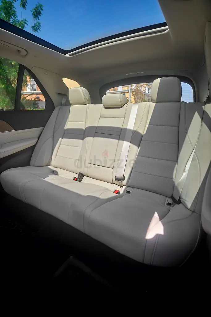 2025 Mercedes-Benz GLE-Class for Rent in Dubai Marina photo 8
