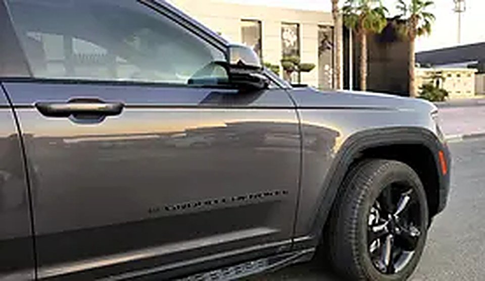 Jeep Grand Cherokee 2024 photo 3