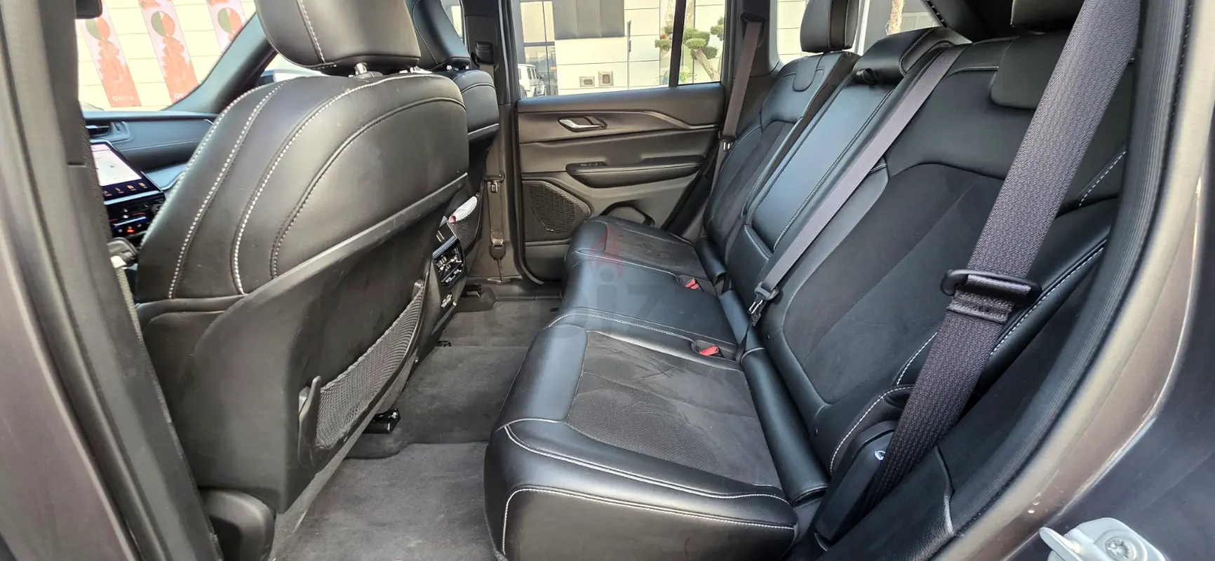 Jeep Grand Cherokee 2024 photo 6