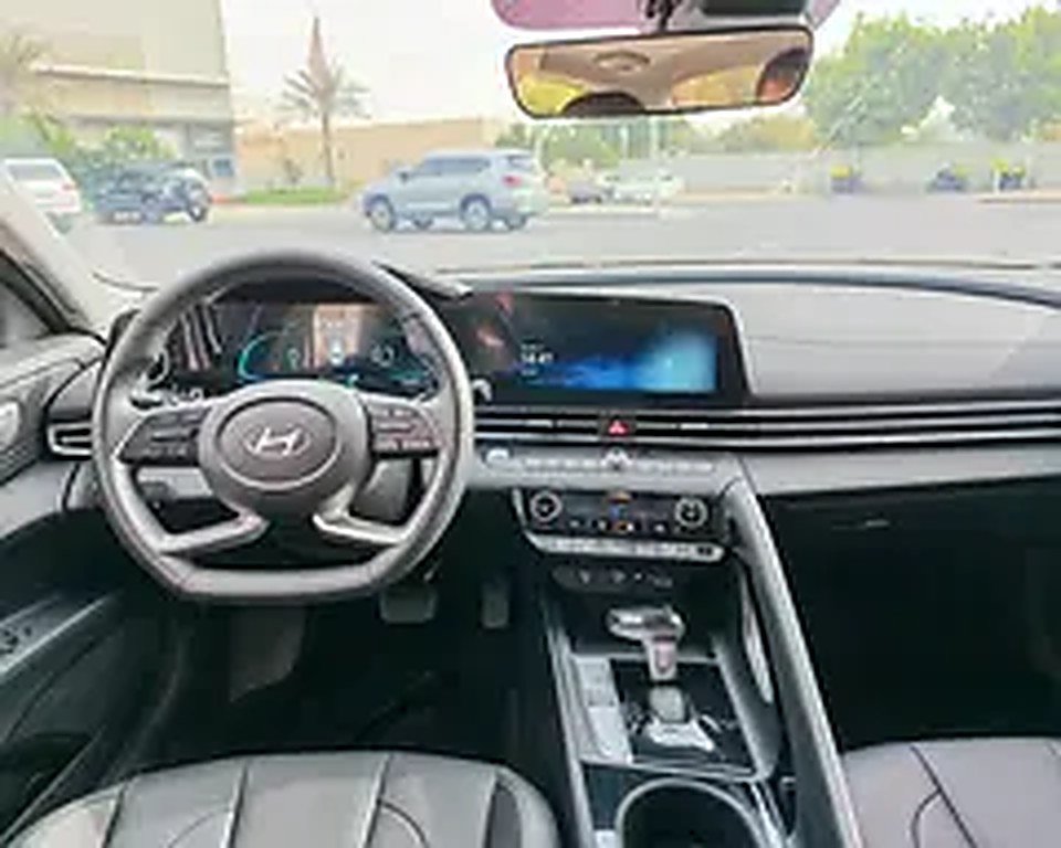 2023 Hyundai Elantra for Rent in Dubai Sports City photo 2