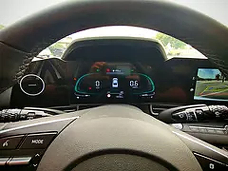 2023 Hyundai Elantra for Rent in Dubai Sports City photo 4