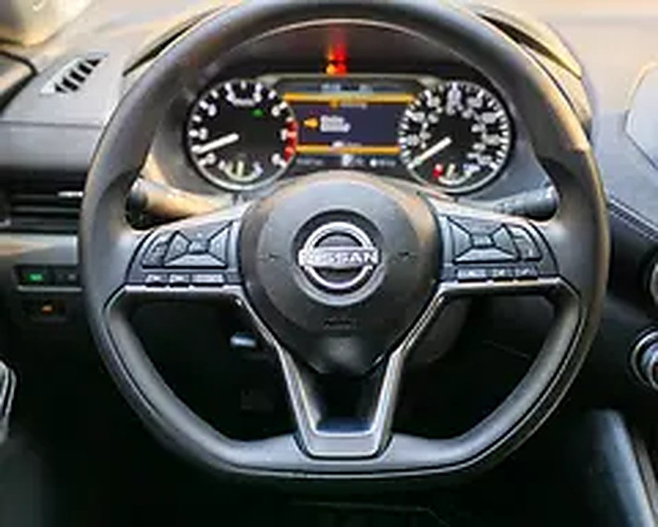 Nissan lx photo 5