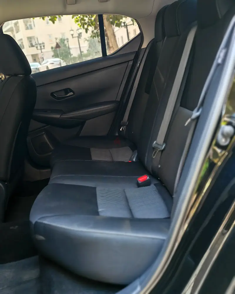 Nissan lx photo 8