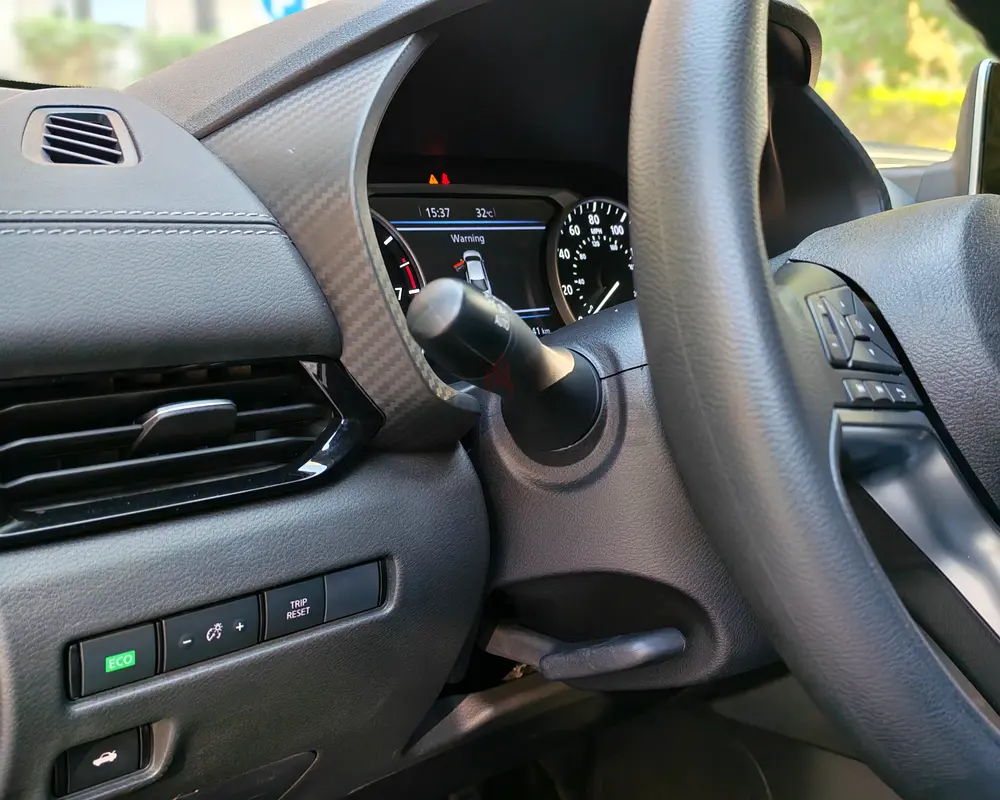 Nissan lx photo 9