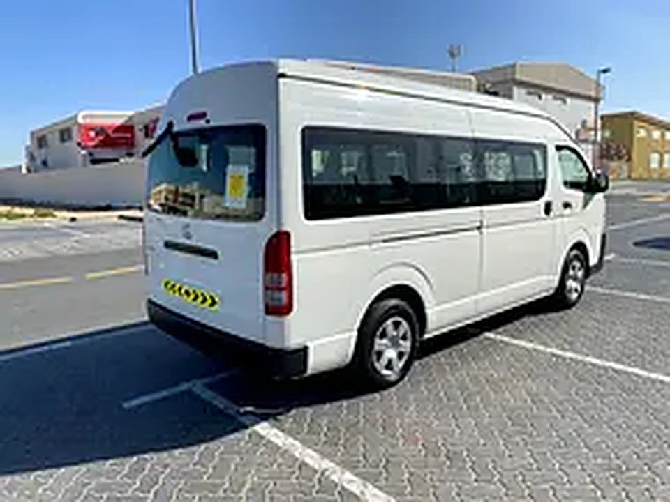 Toyota Hiace 13-Seater for Rent photo 3