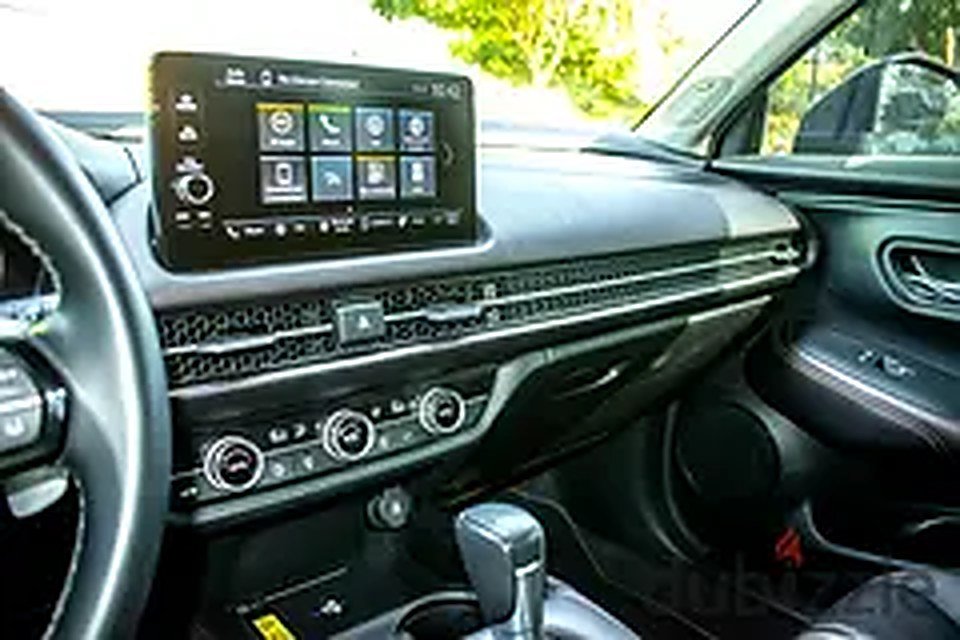 2023 Honda ZR-V for Rent in Business Bay photo 5