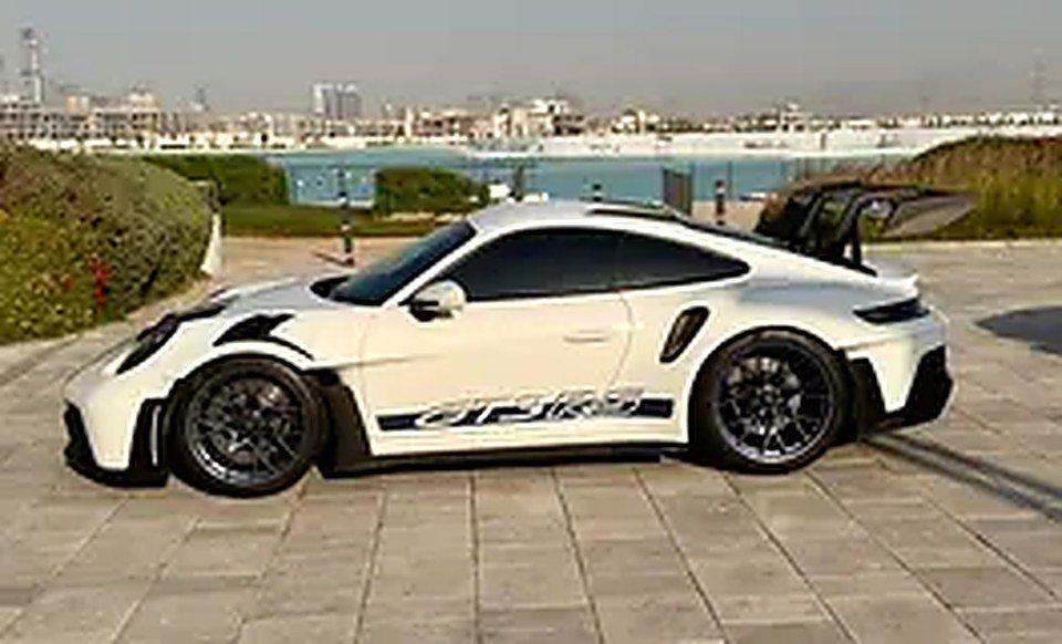 2025 Porsche 911 for Rent in Business Bay (White) photo 2