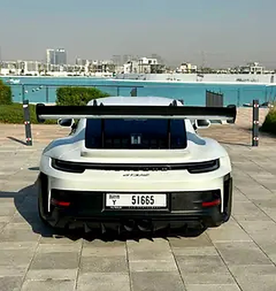 2025 Porsche 911 for Rent in Business Bay (White) photo 5