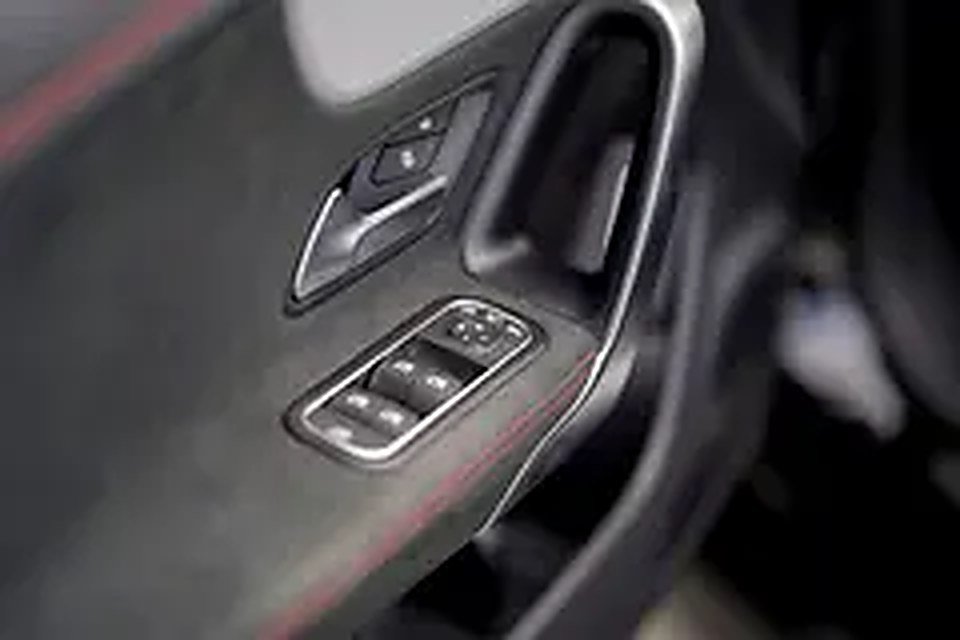 2022 Mercedes-Benz CLA-Class for Rent in Al Jaddaf photo 5