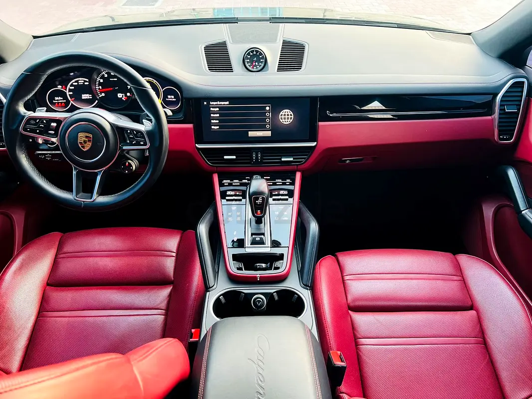 2022 Porsche Cayenne for Rent in Sheikh Zayed Road (Grey) photo 6