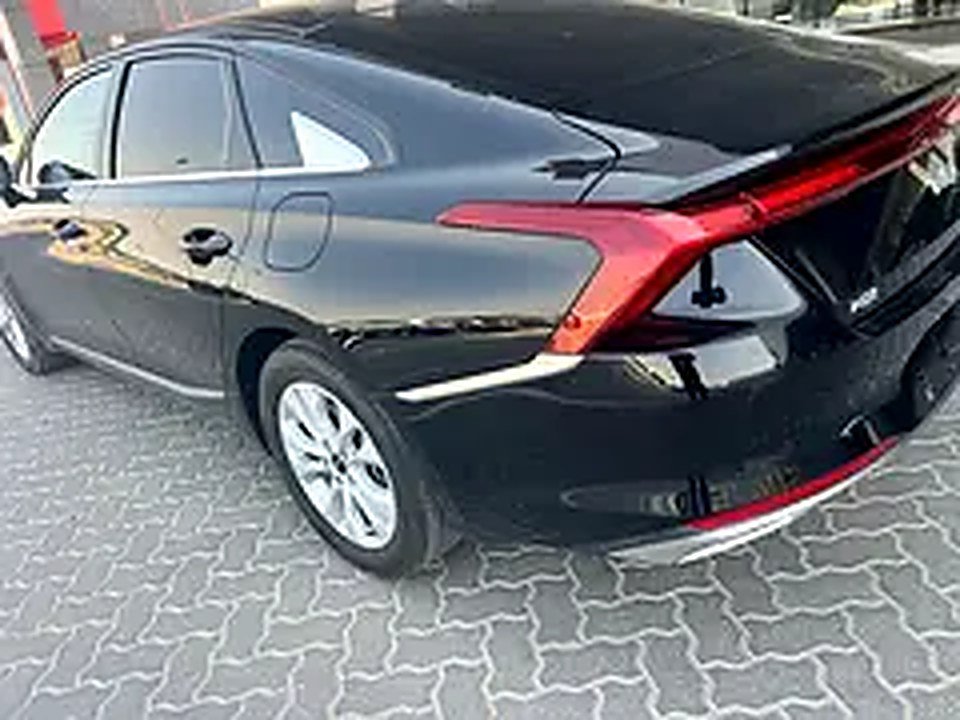 2023 Kia K8 for Rent in Sheikh Zayed Road photo 2