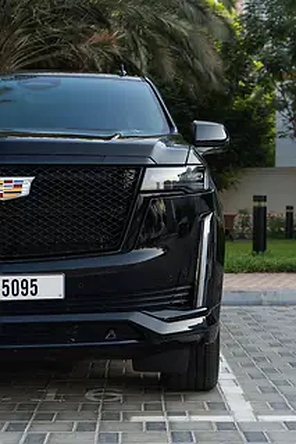 2022 Cadillac Escalade for Rent in Business Bay photo 4