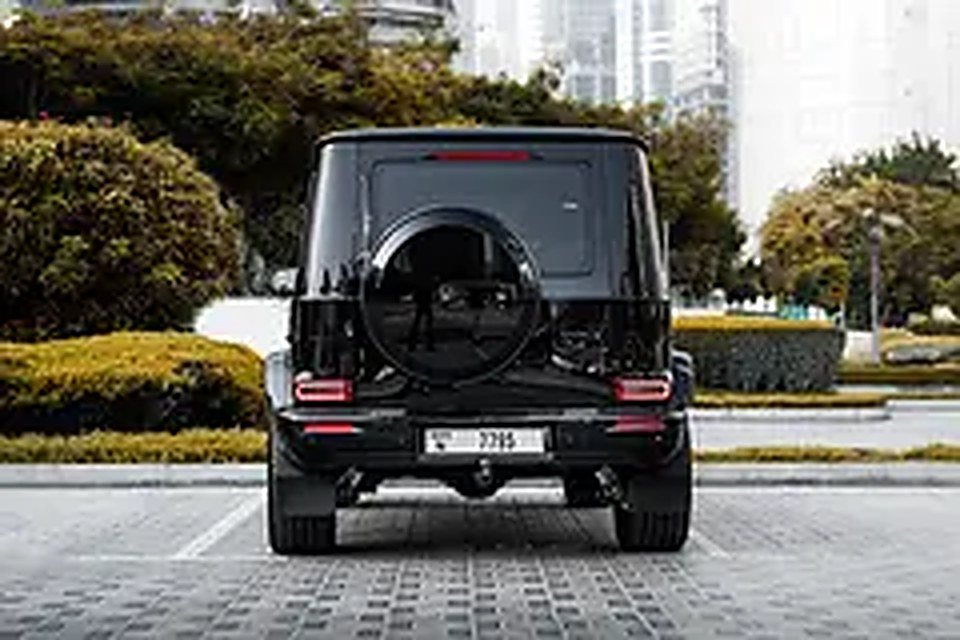 2025 Mercedes-Benz G-Class for Rent in Business Bay (Black, Automatic, 5 Seater, PARADISE VIP) photo 4