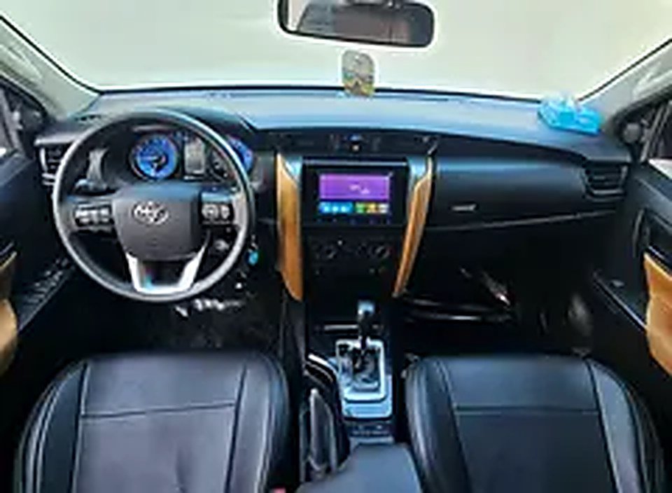 2025 Toyota Fortuner for Rent in Al Rashidiya (White, Automatic, 7 Seater, AL ROOYA) photo 4