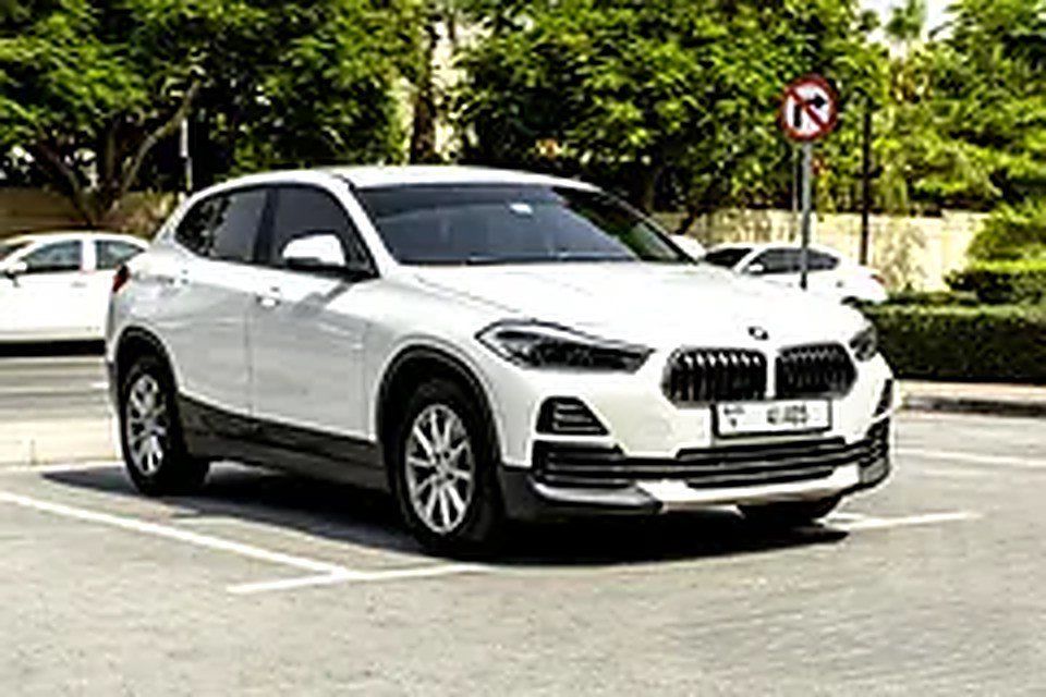 2023 BMW X2 for Rent in Motor City photo 3
