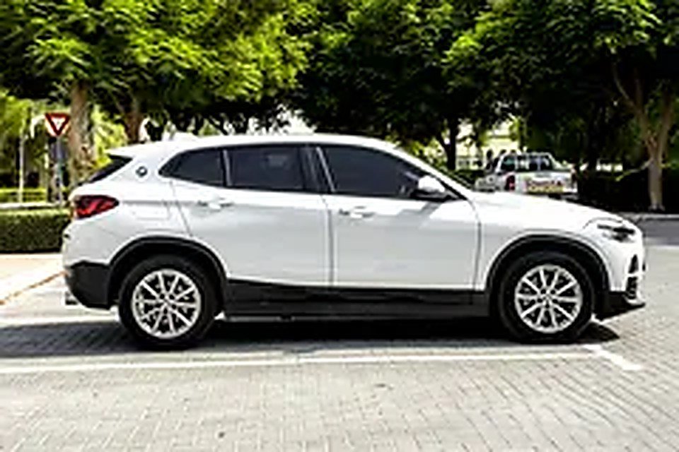 2023 BMW X2 for Rent in Motor City photo 5