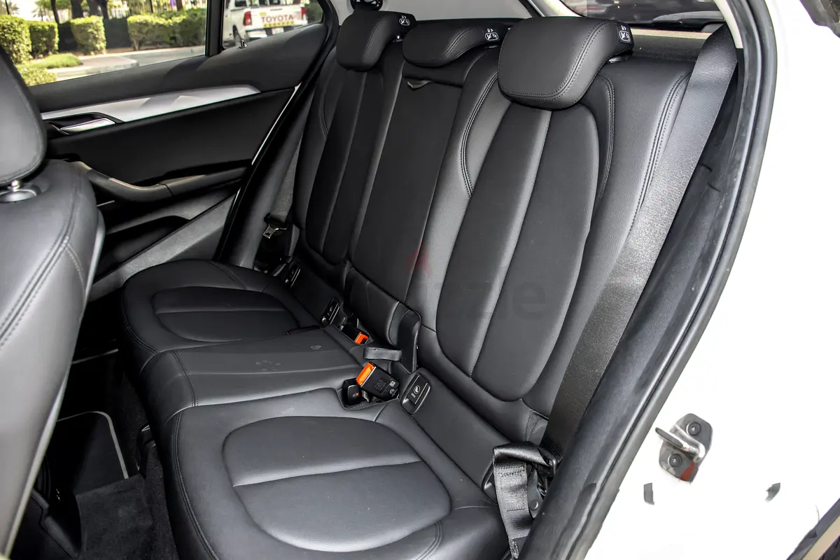 2023 BMW X2 for Rent in Motor City photo 9