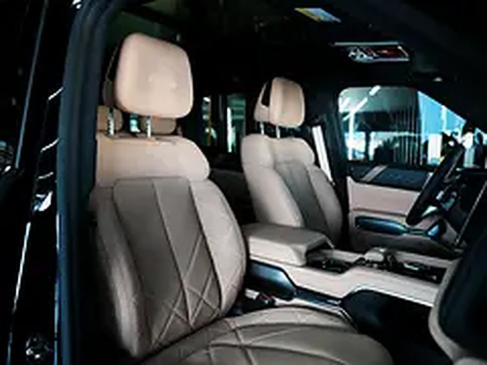 2025 BYD Leopard 8 for Rent in Al Quoz Industrial Area 3 photo 4