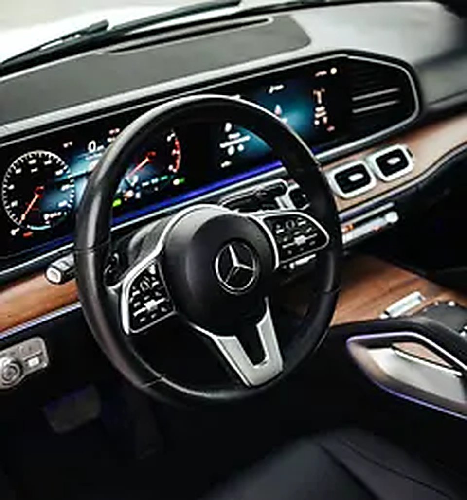 2023 Mercedes-Benz GLS-Class for Rent in Al Barsha 1 photo 4