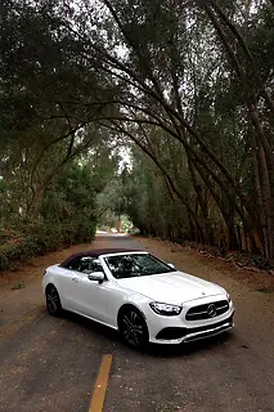 2023 Mercedes-Benz E-Class for Rent in Al Muraqqabat photo 5