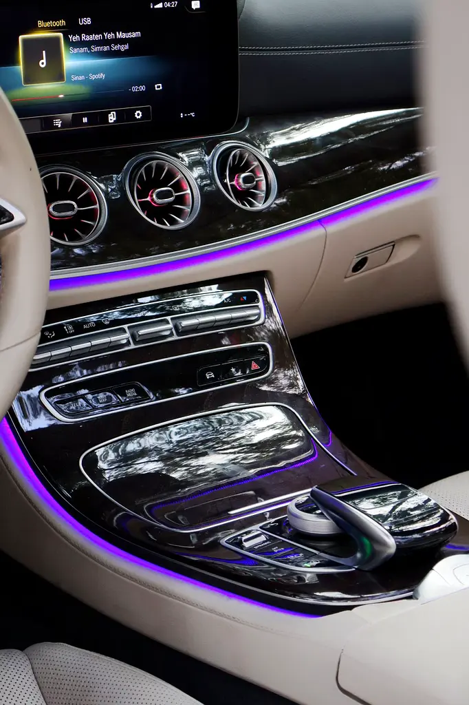 2023 Mercedes-Benz E-Class for Rent in Al Muraqqabat photo 9
