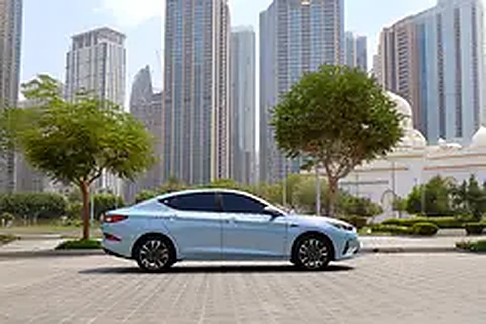 2026 JAC J7 for Rent in Al Muraqqabat photo 5