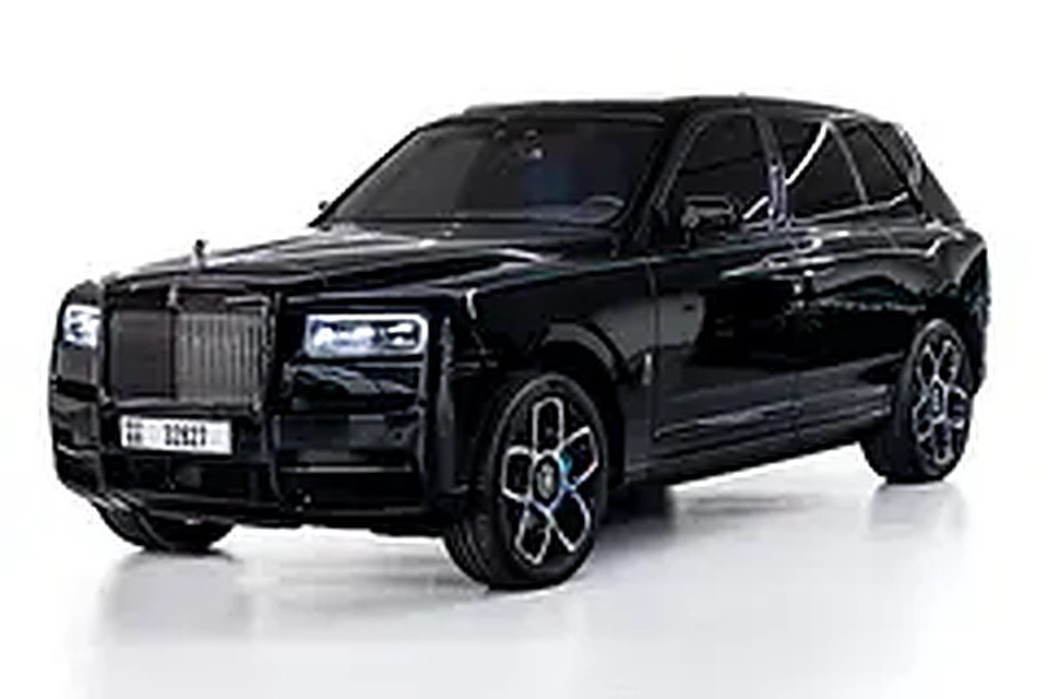 2023 Rolls-Royce Cullinan for Rent in Al Quoz 1 rental in Al Quoz 1, Dubai