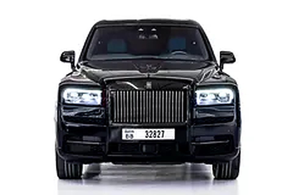 2023 Rolls-Royce Cullinan for Rent in Al Quoz 1 photo 2