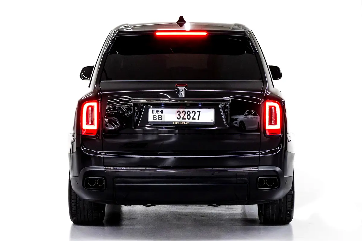 2023 Rolls-Royce Cullinan for Rent in Al Quoz 1 photo 4
