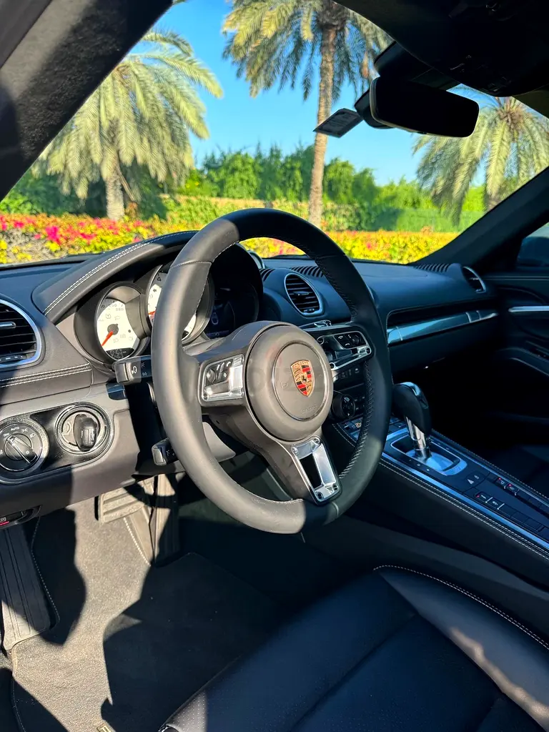 2023 Porsche 718 for Rent in Umm Ramool photo 9