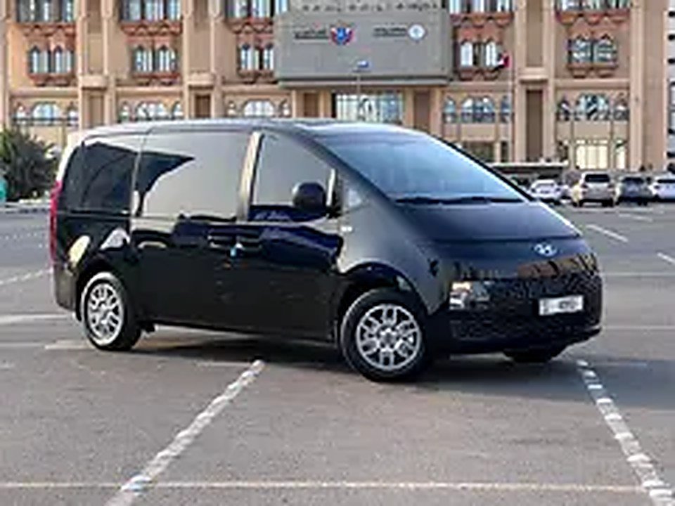 2025 Hyundai Staria for Rent in Azizi Riviera photo 2