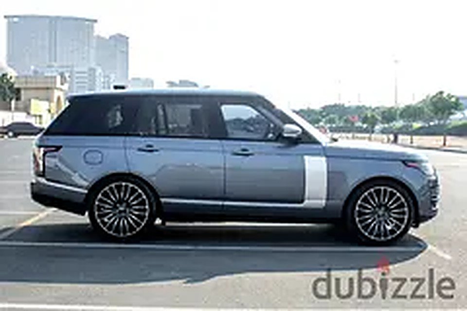 2022 Land Rover Range Rover for Rent in Al Jaddaf photo 4
