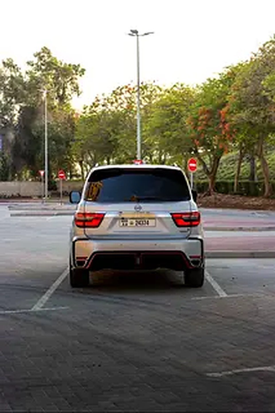 2023 Nissan Patrol for Rent in Dubai Marina photo 5