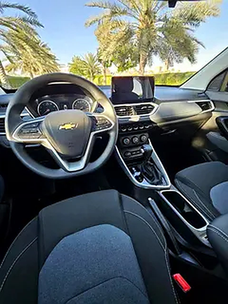 2023 Chevrolet Captiva for Rent in Dubai Creek Harbour photo 5