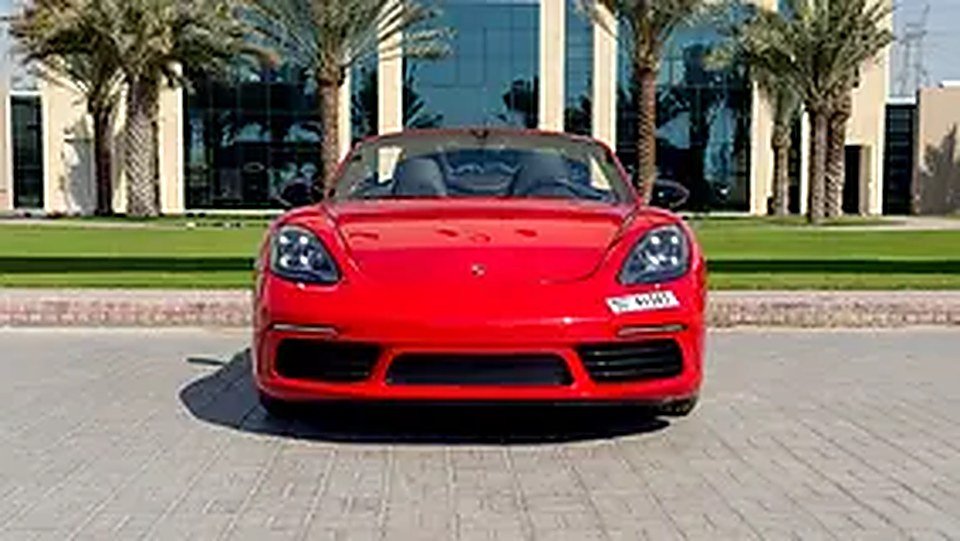 2022 Porsche Boxster for Rent in Al Quoz Industrial Area 4 photo 4