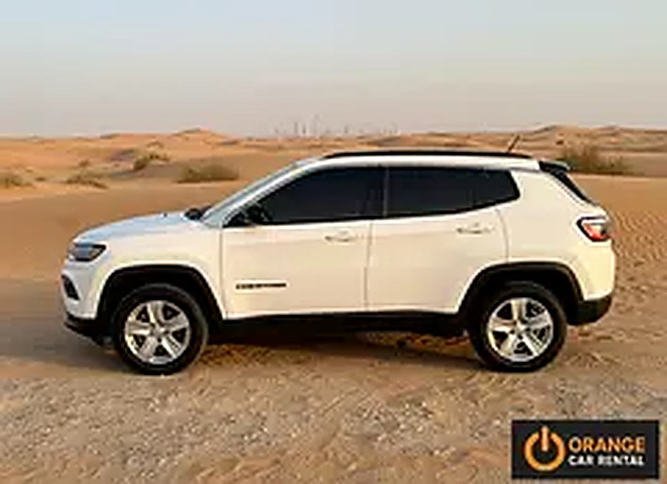2022 Jeep Compass for Rent in Business Bay photo 2