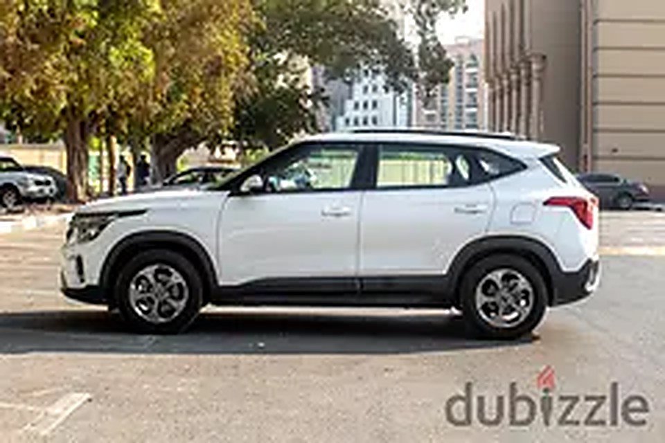 2024 Kia Seltos for Rent in Al Nahda 1 photo 3
