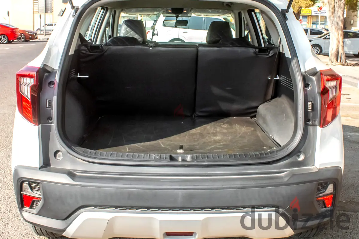 2024 Kia Seltos for Rent in Al Nahda 1 photo 7
