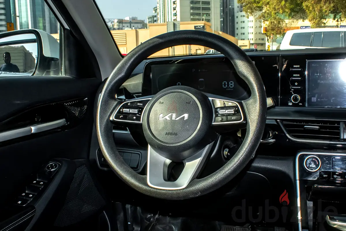2024 Kia Seltos for Rent in Al Nahda 1 photo 9