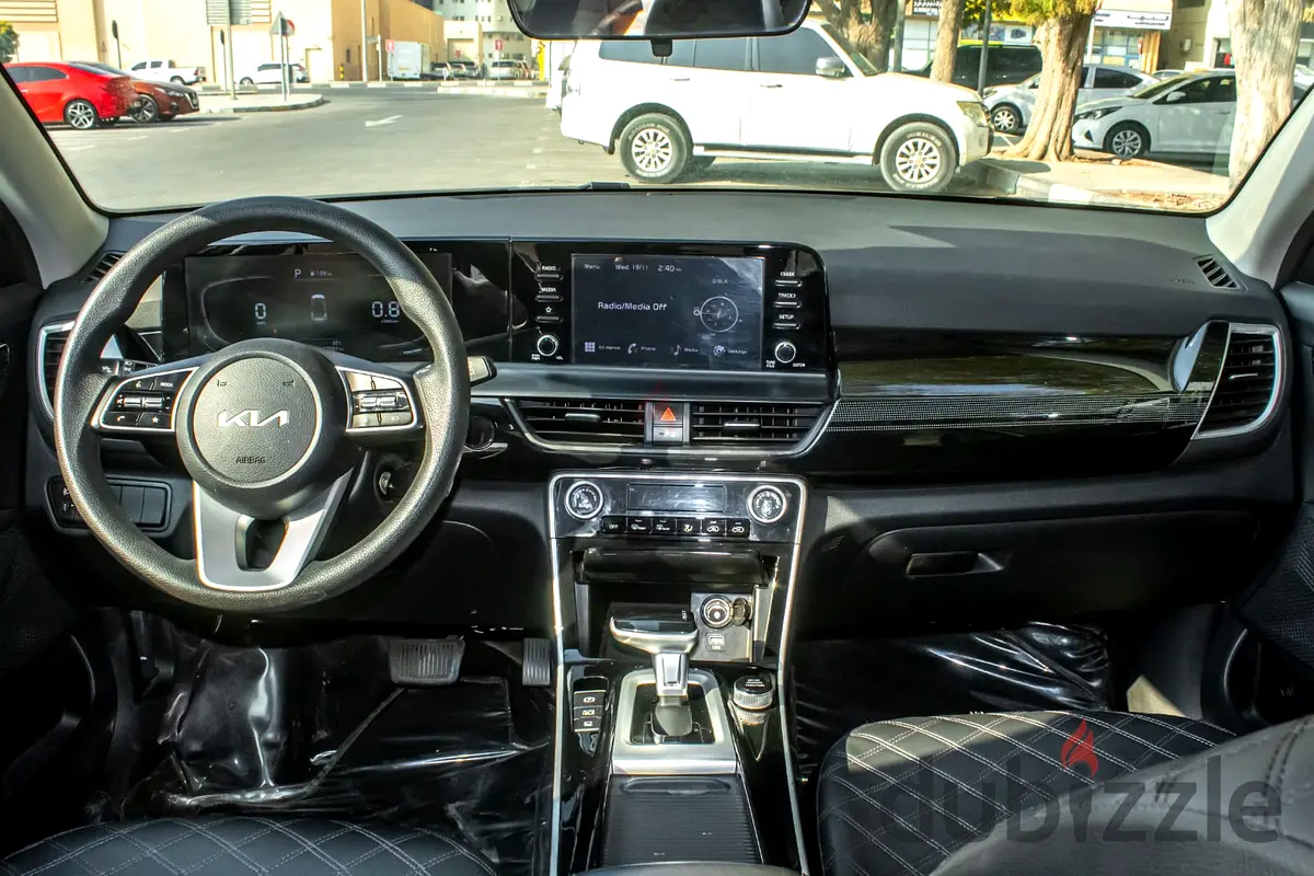 2024 Kia Seltos for Rent in Al Nahda 1 photo 10
