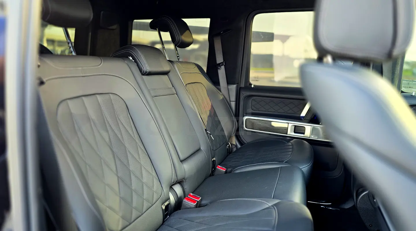 Mercedes-Benz G63 G-Wagon 2023 photo 6