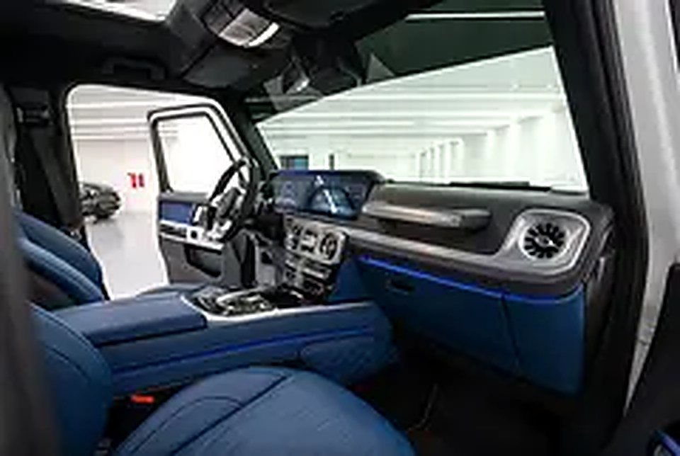 2024 Mercedes-Benz G-Class for Rent in Dubai Marina (Black, Automatic, 5 Seater, Click and) photo 2