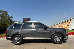 2026 Hyundai Palisade for Rent in Palm Jumeirah photo 4
