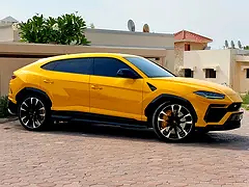 2023 Lamborghini Urus for Rent in Downtown Dubai rental in Downtown Dubai, Dubai