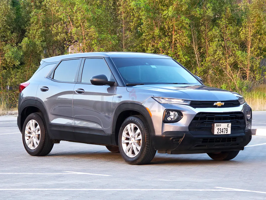 2021 Chevrolet Trailblazer for Rent in Al Mamzar Front photo 3