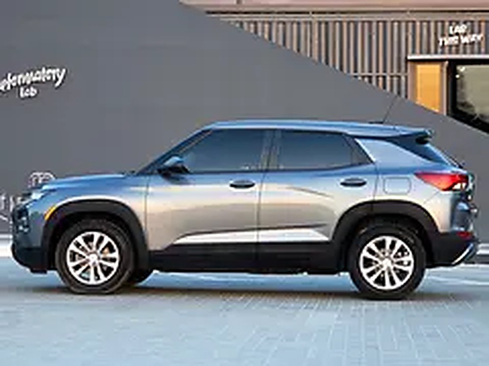 2021 Chevrolet Trailblazer for Rent in Al Mamzar Front photo 4