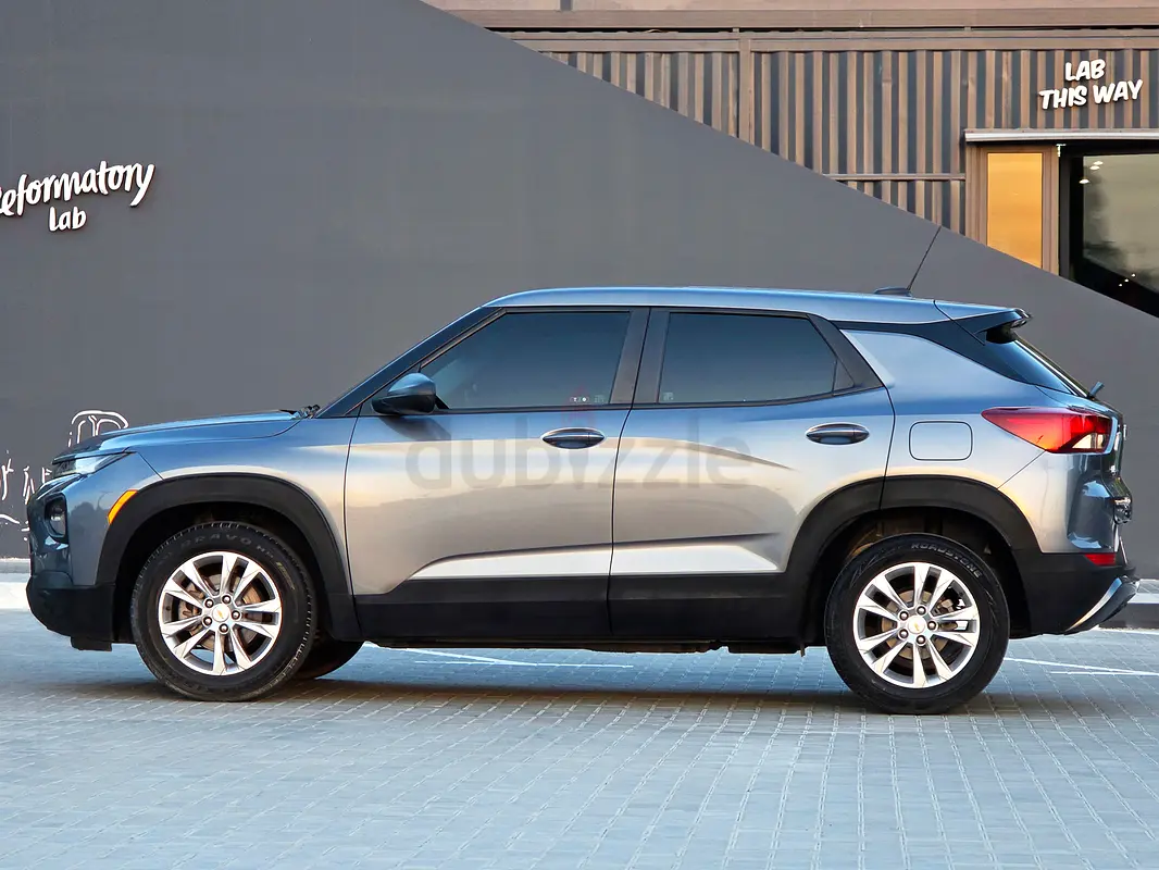 2021 Chevrolet Trailblazer for Rent in Al Mamzar Front photo 4