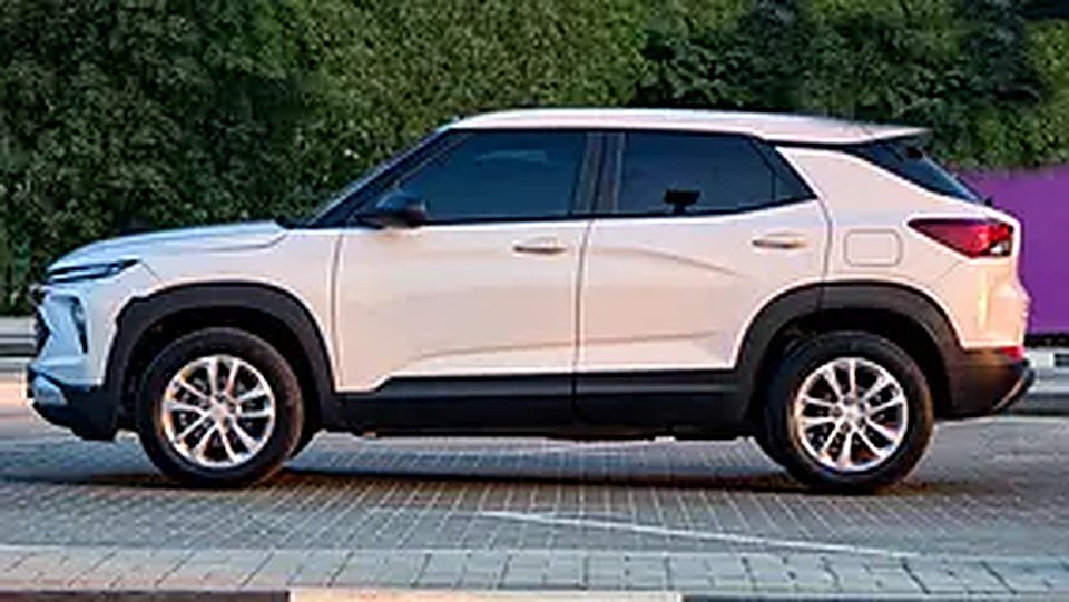 2024 Chevrolet Trailblazer for Rent in Al Mamzar Front photo 5