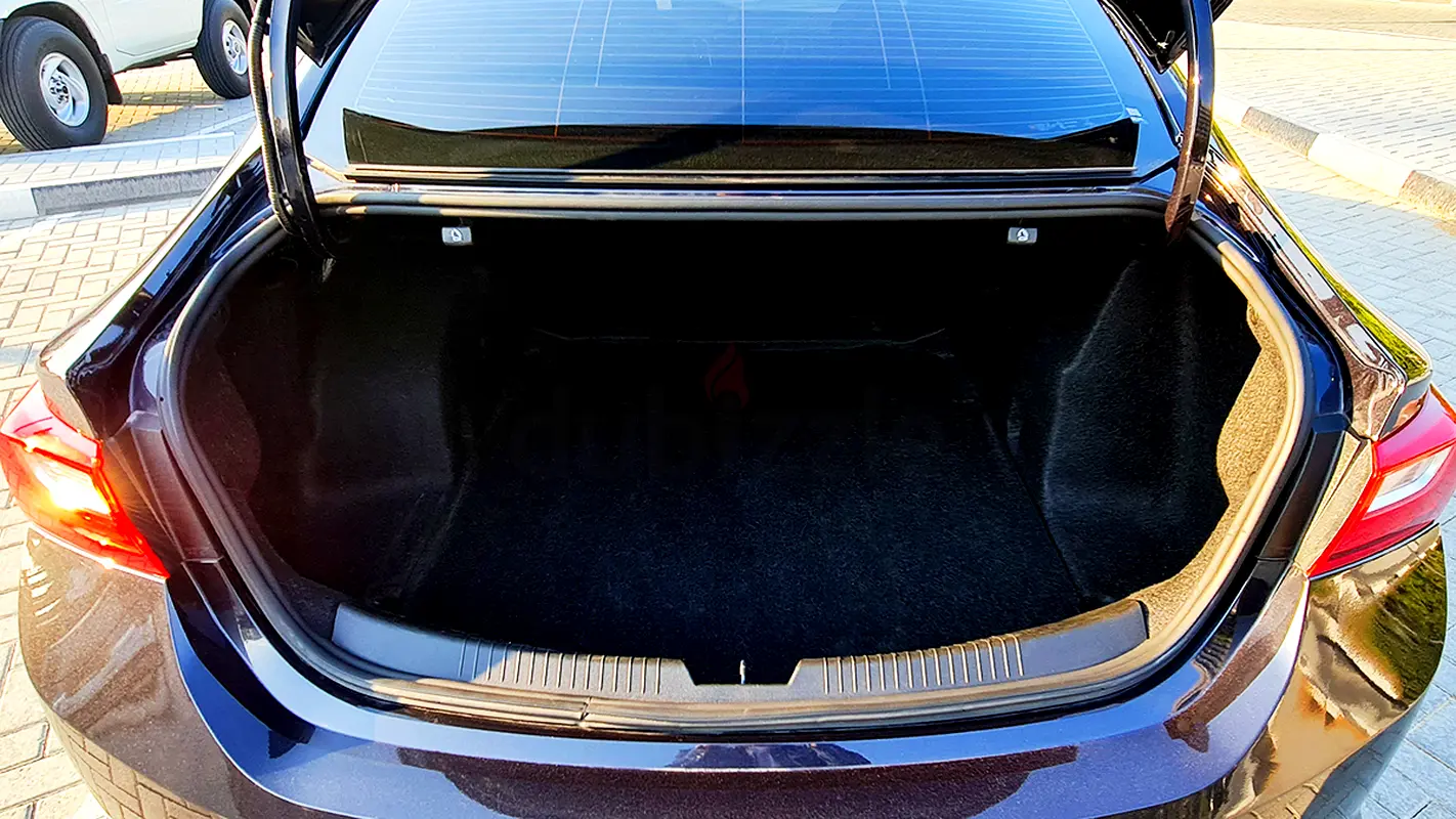 Chevrolet Malibu LS - Smart, Spacious, and Reliable photo 6