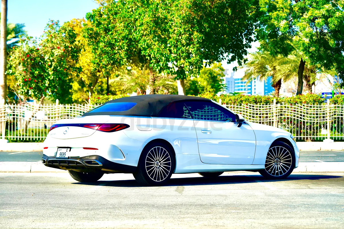 2025 Mercedes-Benz CLE-Class for Rent in Al Barsha 1 photo 6